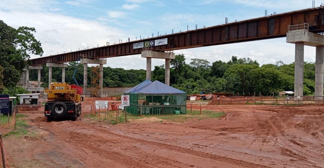 Ferrovia Senador Vicente Emílio Vuolo
